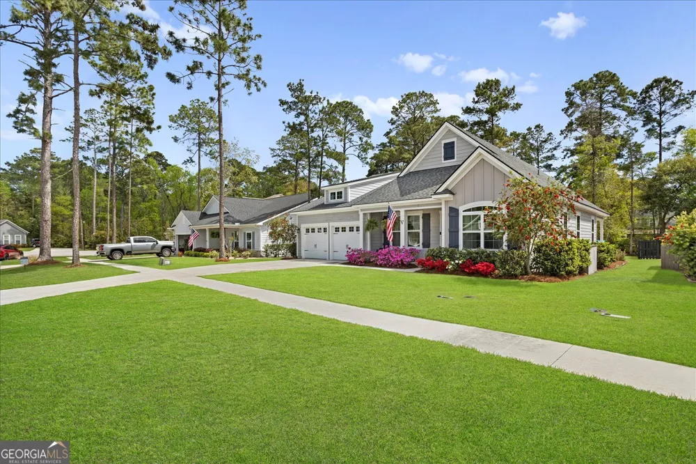164 Crawford LN Richmond Hill, GA 31324