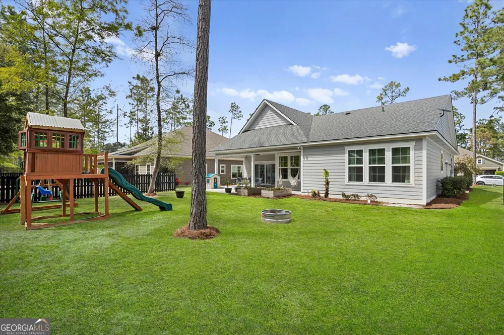 164 Crawford LN Richmond Hill, GA 31324