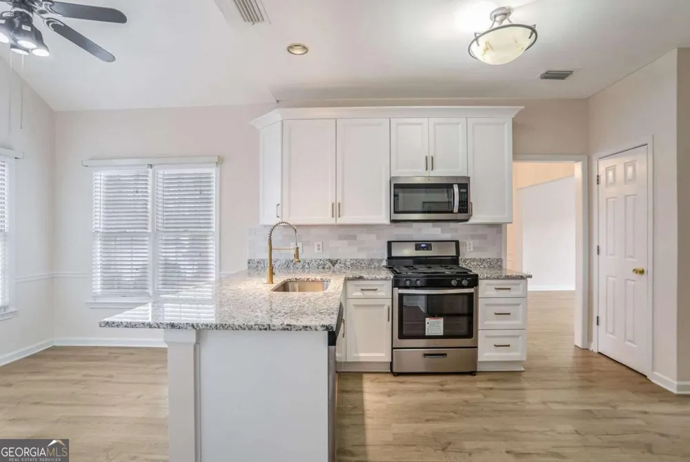 1547 Welch CT Suwanee, GA 30024