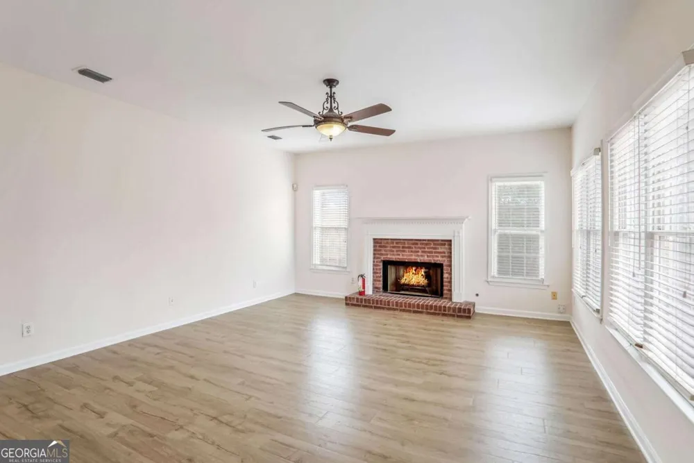 1547 Welch CT Suwanee, GA 30024
