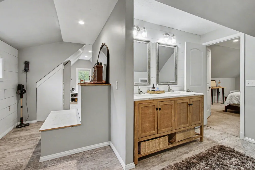 769 S Calumet Road Chesterton, IN 46304