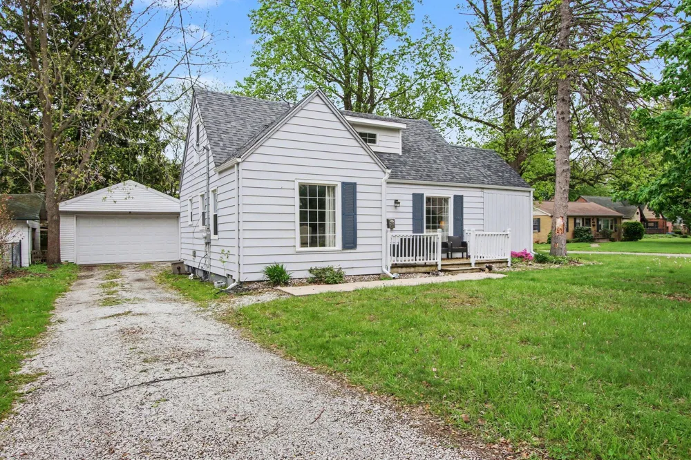 769 S Calumet Road Chesterton, IN 46304