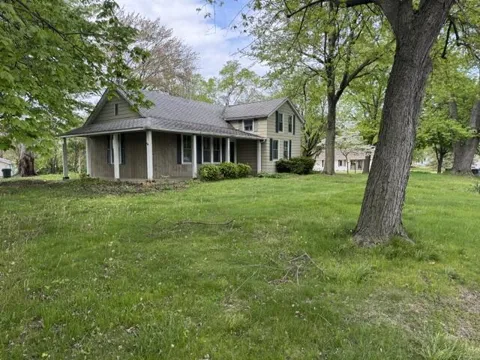1001 Earl Road