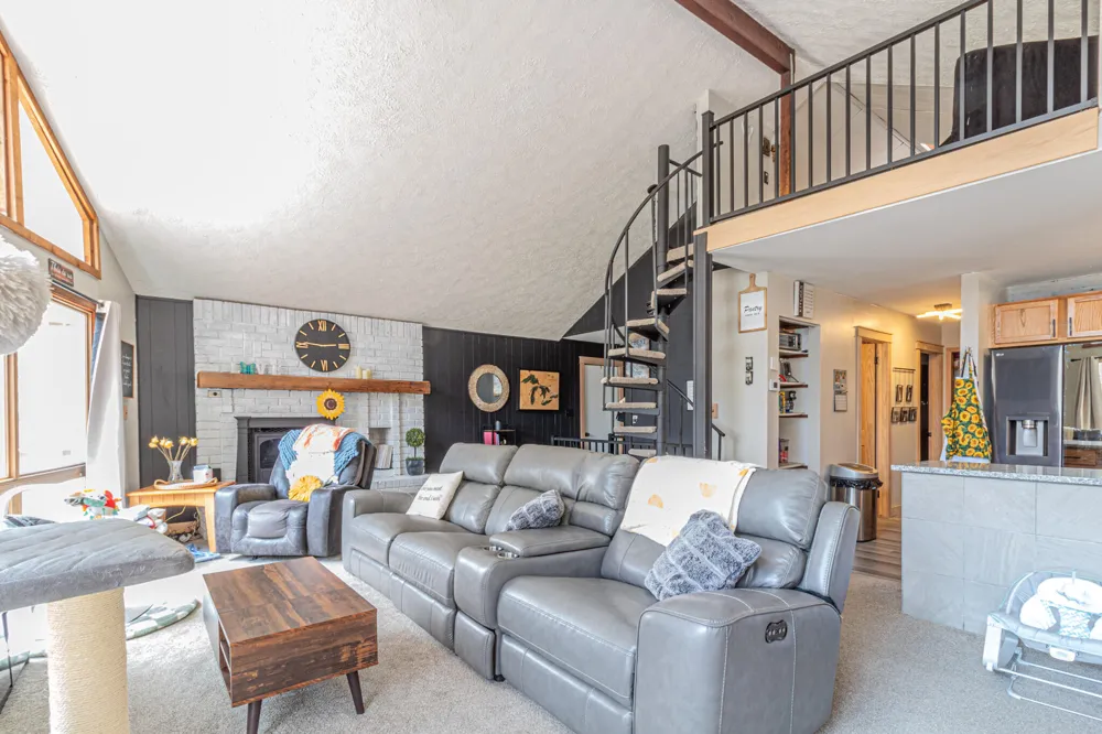 9530 Golf Port Drive Canadian Lakes, MI 49346