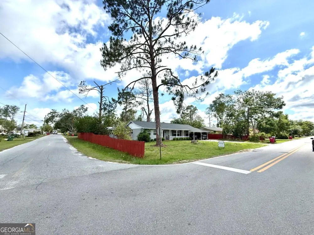 44 Kersey ST Hazlehurst, GA 31539