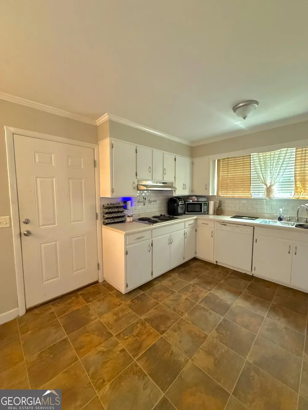 44 Kersey ST Hazlehurst, GA 31539