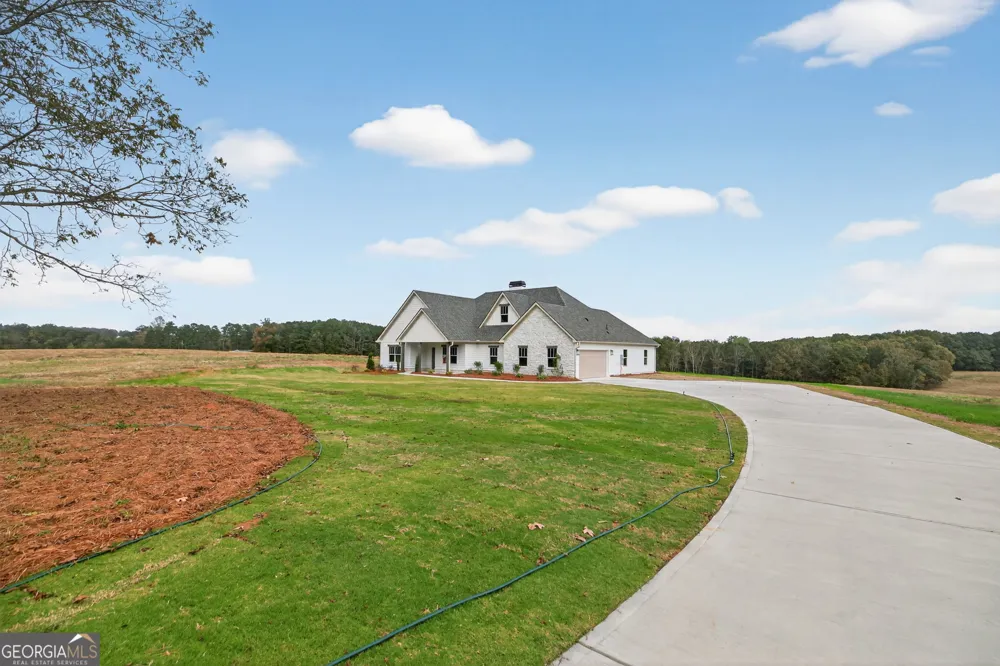 359 Gray RD Roopville, GA 30170