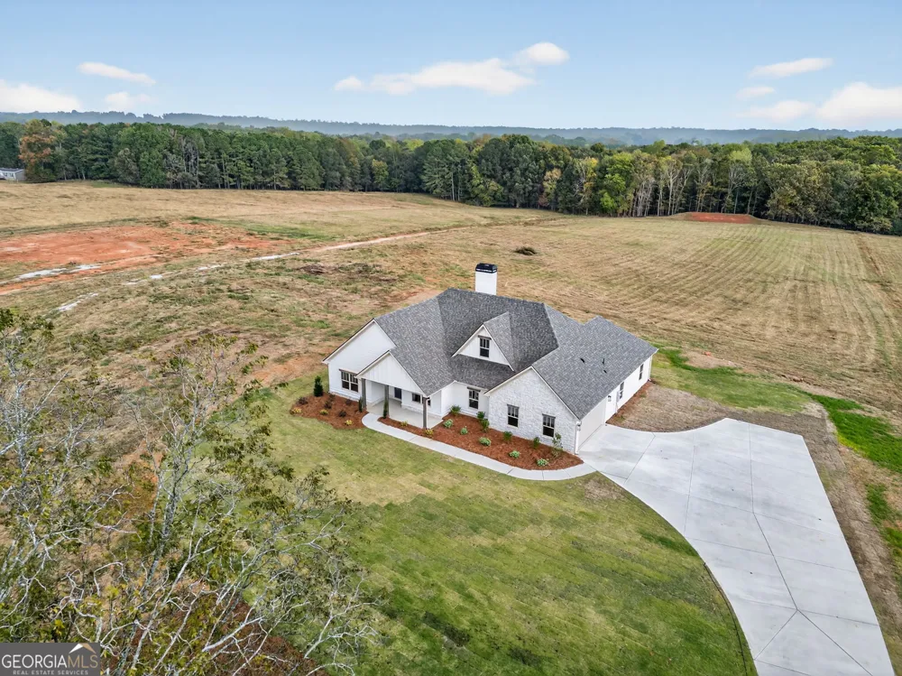 359 Gray RD Roopville, GA 30170