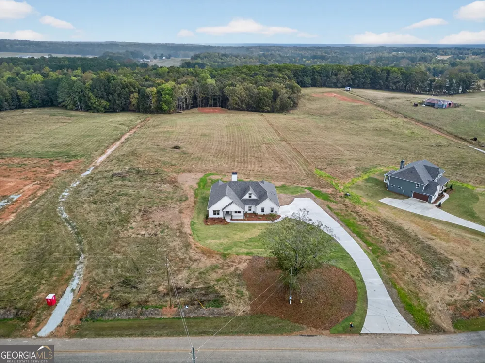 359 Gray RD Roopville, GA 30170
