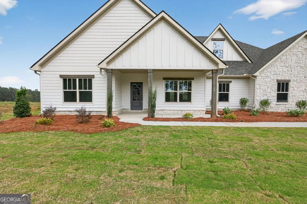 359 Gray RD Roopville, GA 30170