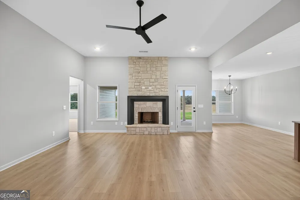 359 Gray RD Roopville, GA 30170