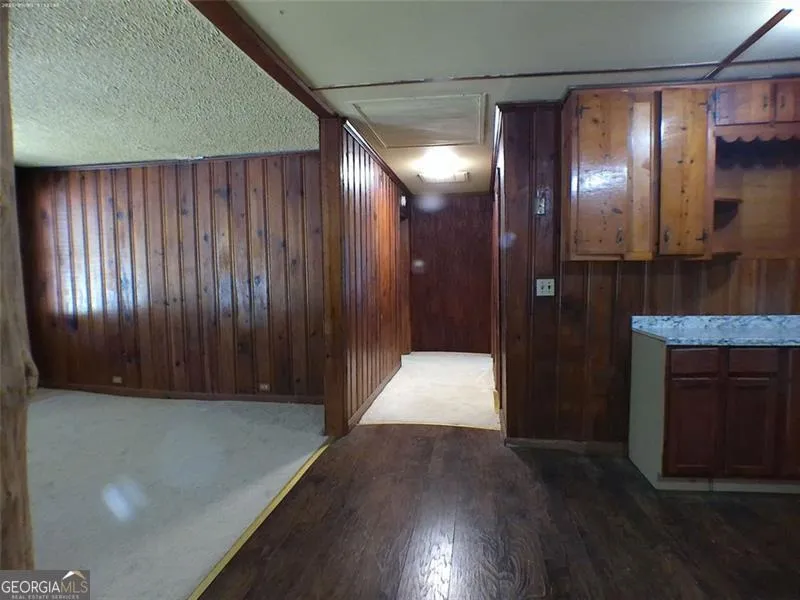 65 Long Station RD Aragon, GA 30104