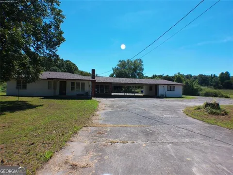 65 Long Station RD