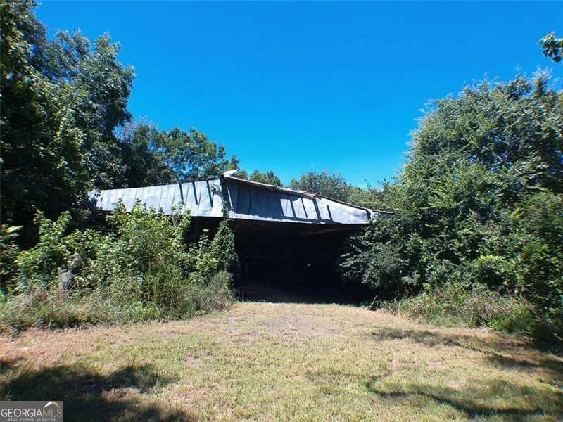 65 Long Station RD Aragon, GA 30104