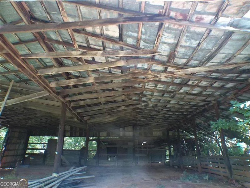 65 Long Station RD Aragon, GA 30104