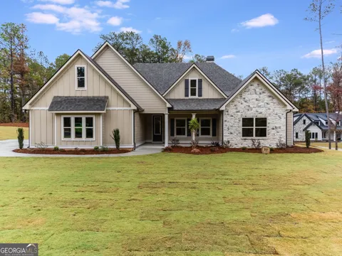 16 Liberty Station DR