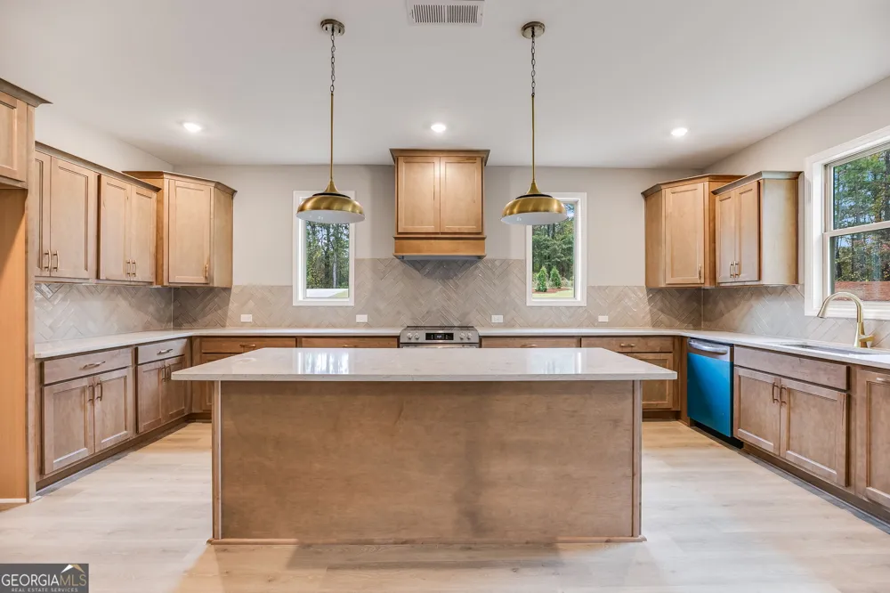 16 Liberty Station DR Bremen, GA 30110