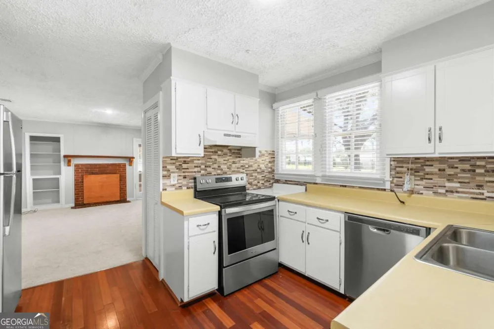 2445 Wilma Edwards RD Ellabell, GA 31308