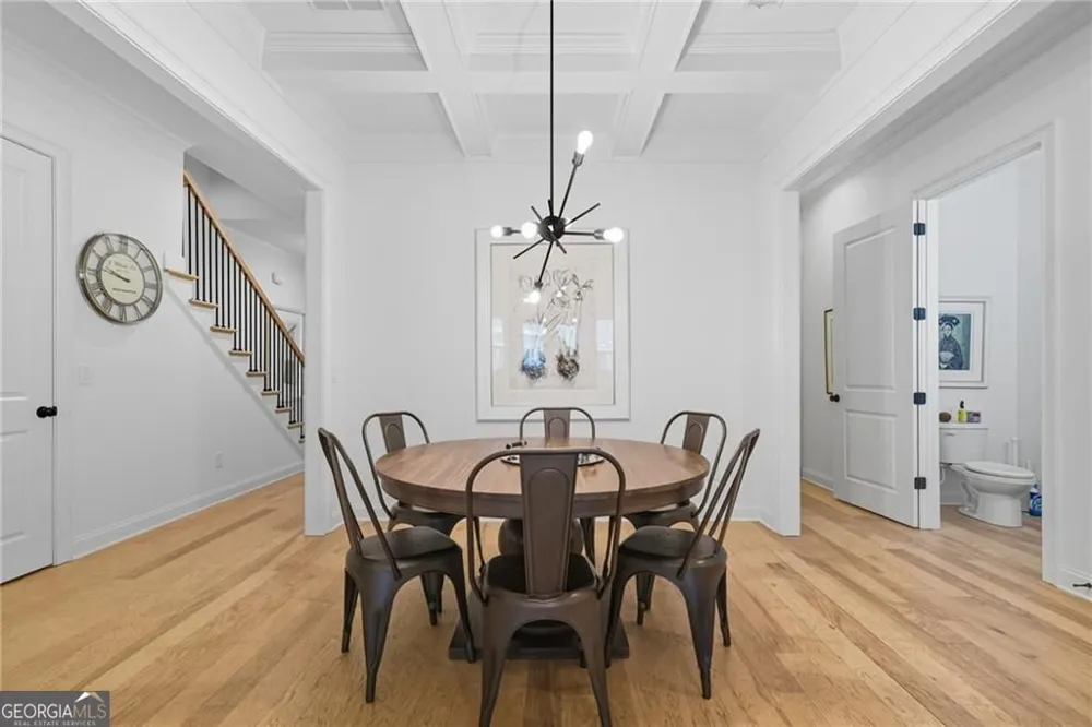 3226 Artessa LN NE Roswell, GA 30075