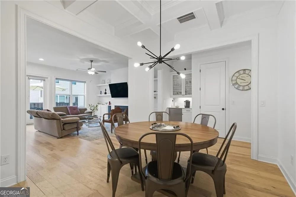 3226 Artessa LN NE Roswell, GA 30075