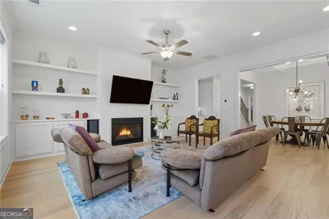 3226 Artessa LN NE