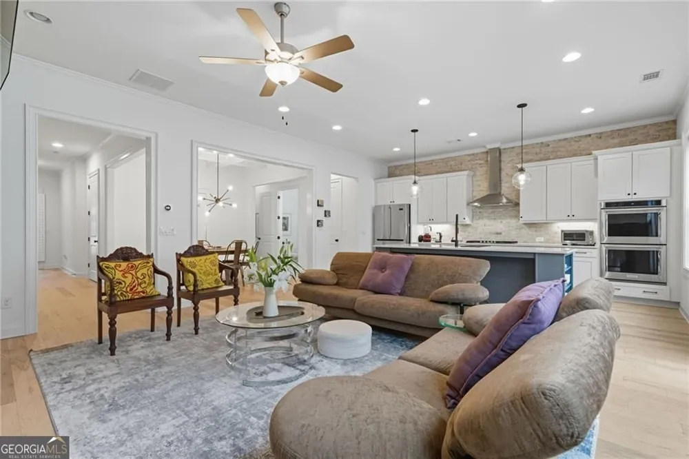 3226 Artessa LN NE Roswell, GA 30075