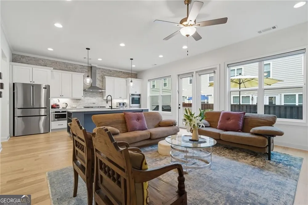 3226 Artessa LN NE Roswell, GA 30075
