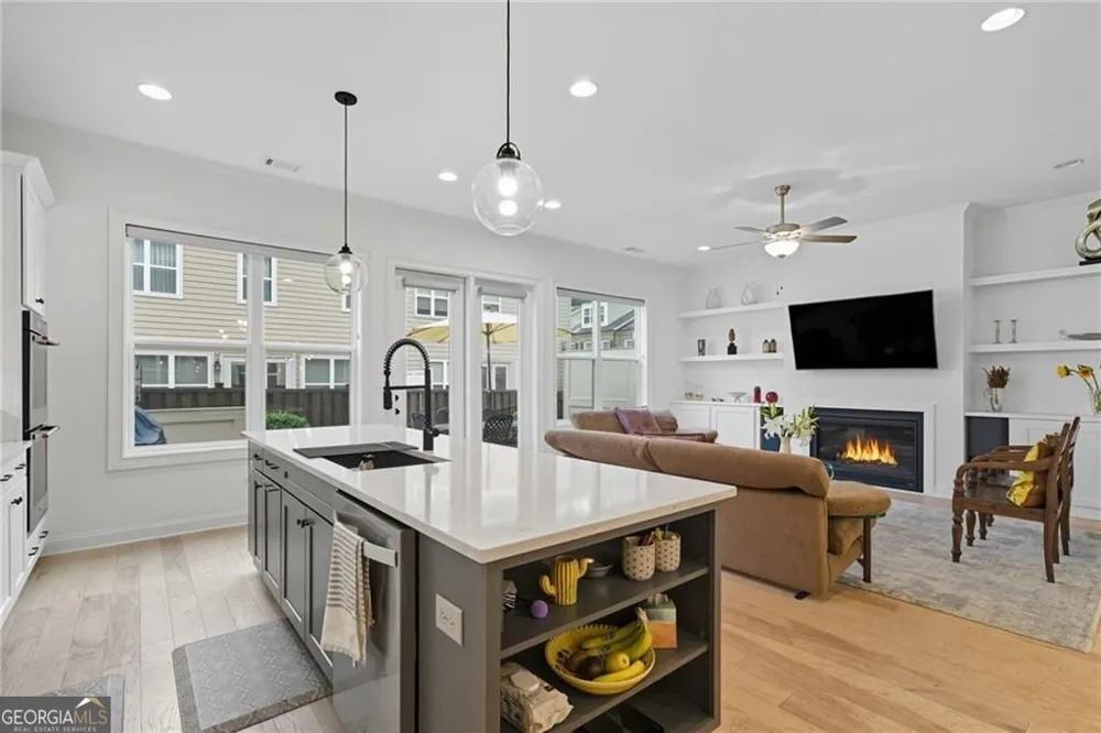3226 Artessa LN NE Roswell, GA 30075