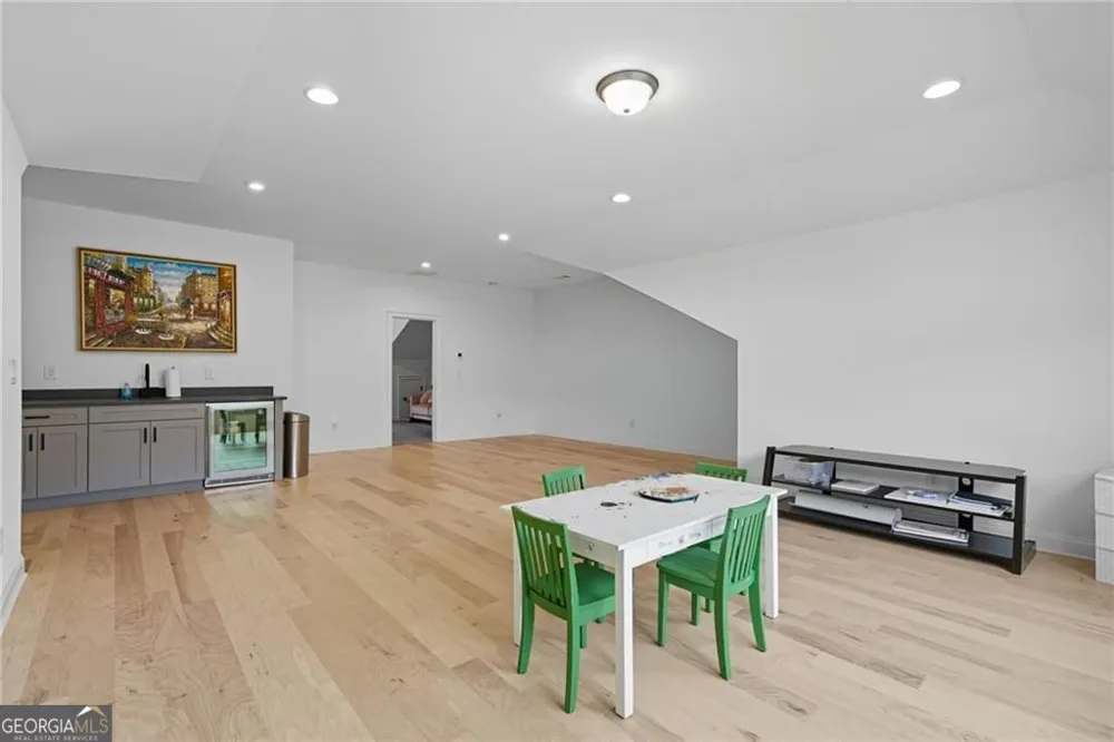 3226 Artessa LN NE Roswell, GA 30075