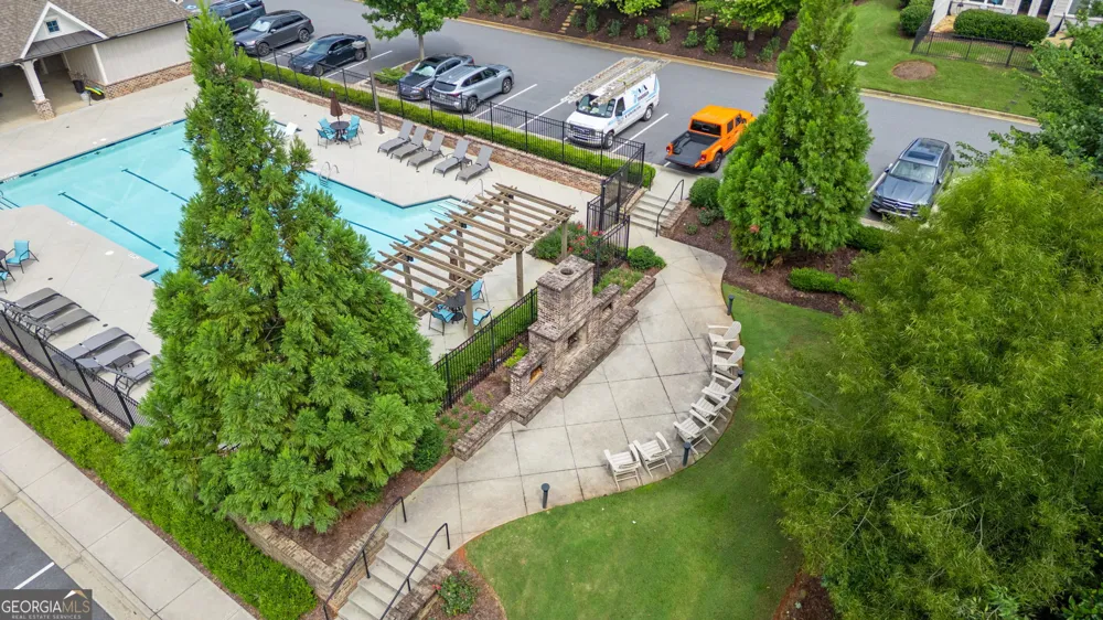 3226 Artessa LN NE Roswell, GA 30075