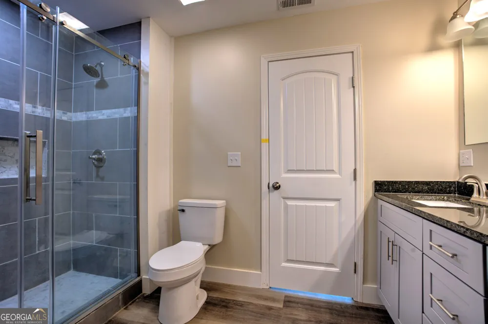 136 Key LN Lakemont, GA 30552