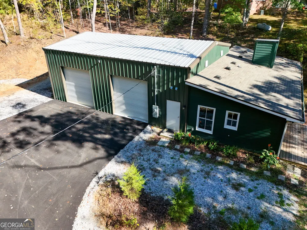 136 Key LN Lakemont, GA 30552