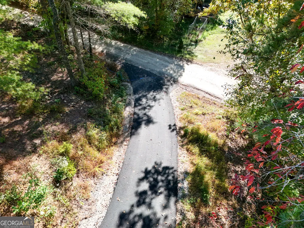 136 Key LN Lakemont, GA 30552