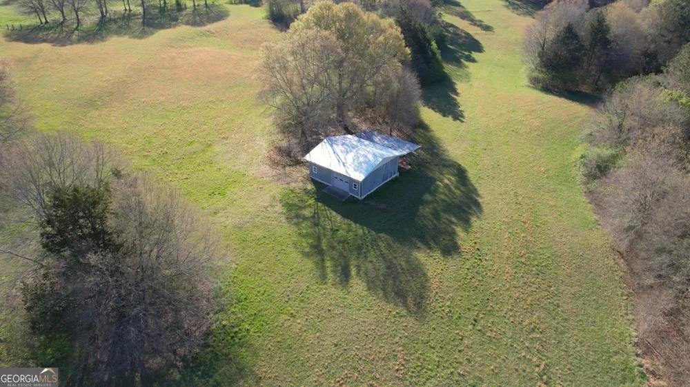 610 Loth Wages RD Dacula, GA 30019