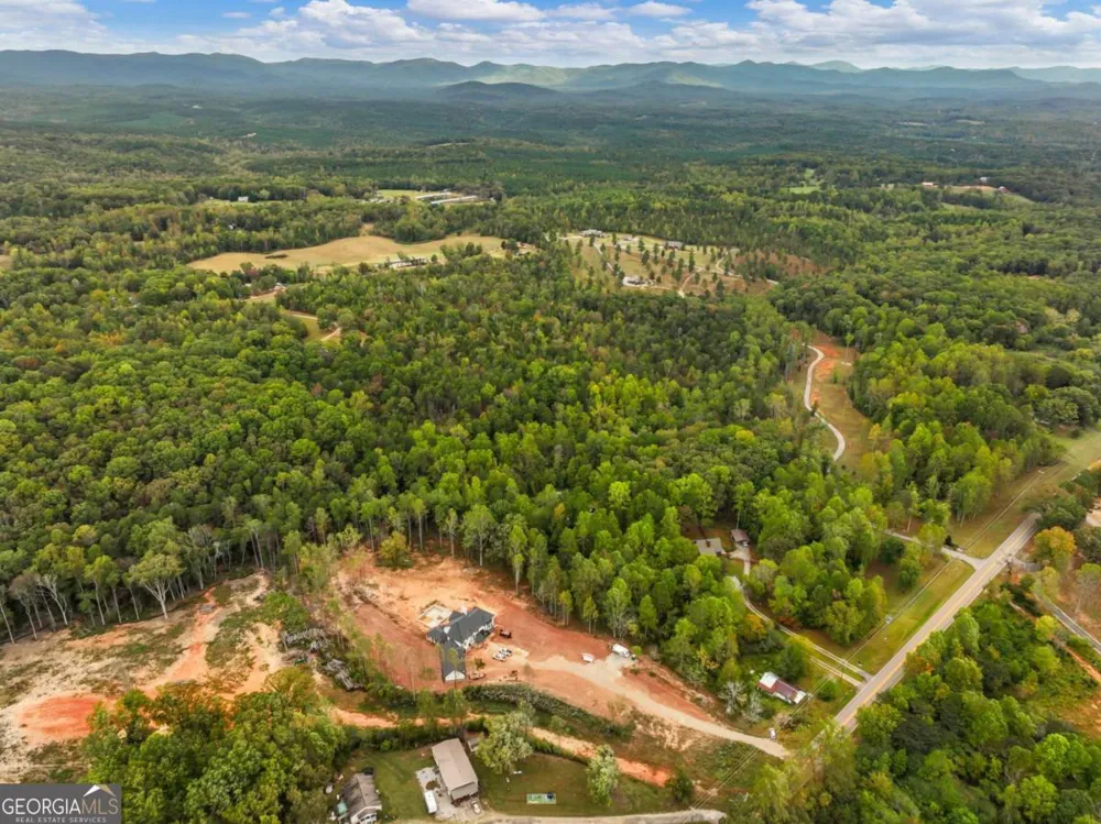6418 Dawsonville HWY Dahlonega, GA 30533