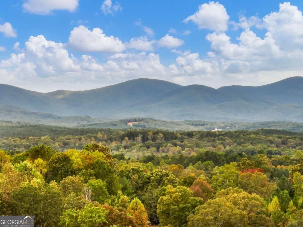 6418 Dawsonville HWY Dahlonega, GA 30533
