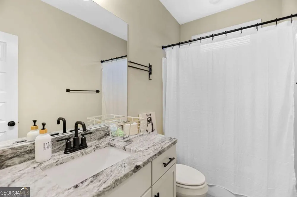 294 Conner LN Williamson, GA 30292
