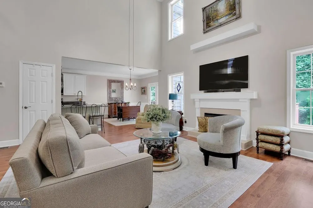 2075 Pine Tree DR Buford, GA 30518