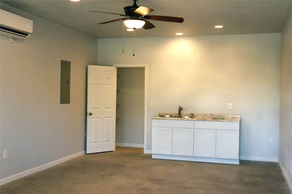 674 US-83 Highway Mountain Home, TX 78058