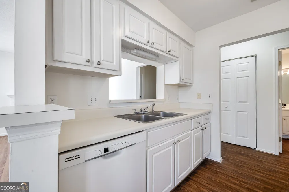 12300 Apache AVE Savannah, GA 31419