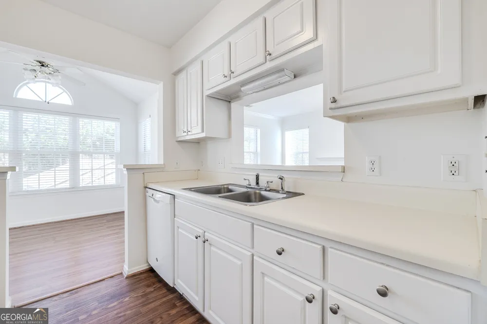 12300 Apache AVE Savannah, GA 31419