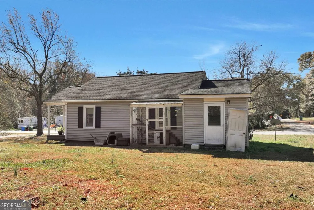 111 College AVE Canon, GA 30520