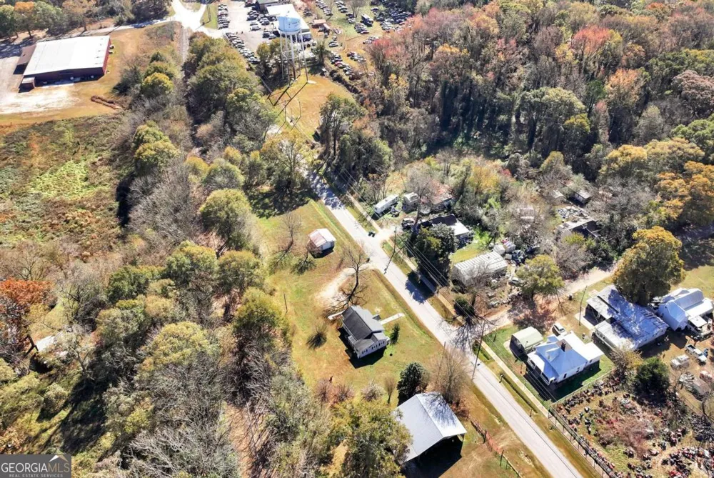 111 College AVE Canon, GA 30520