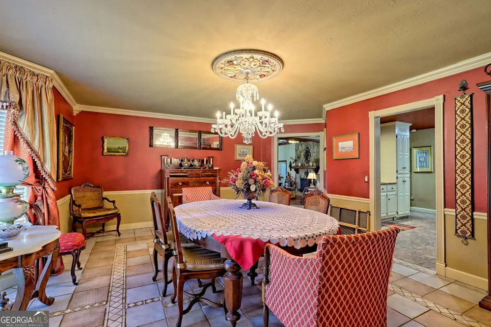 428 Orchard View LN Lakemont, GA 30552