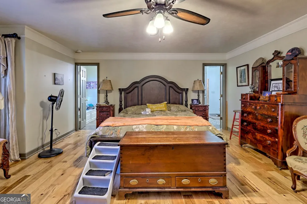 428 Orchard View LN Lakemont, GA 30552