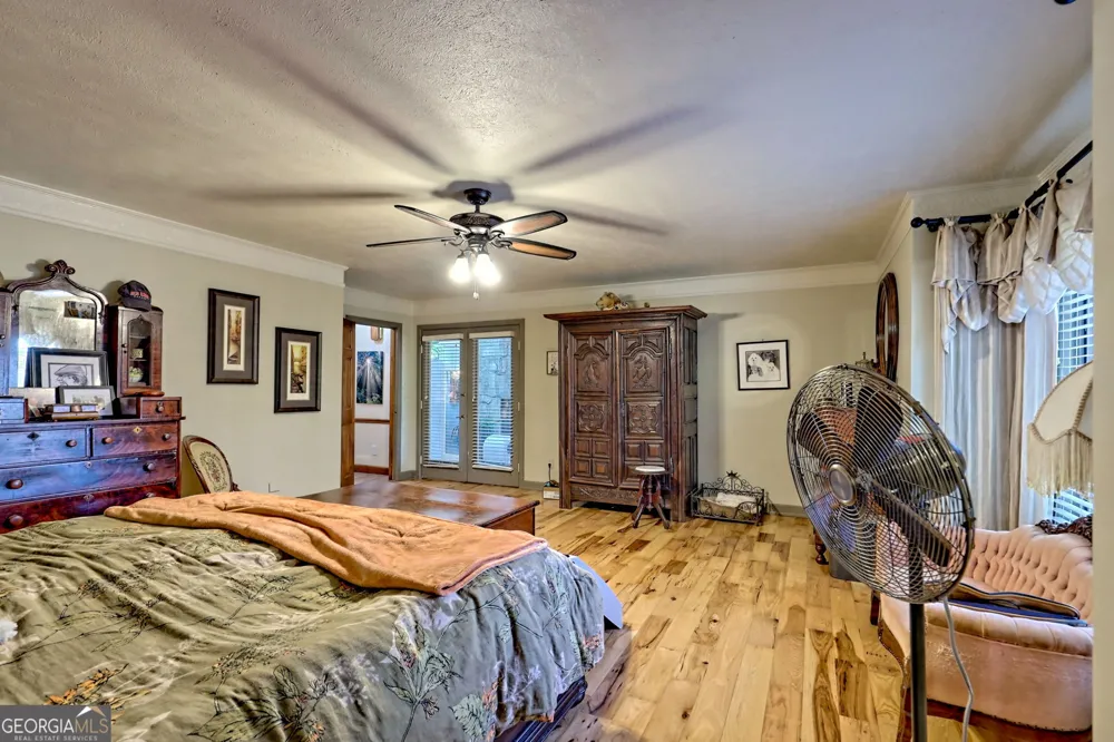 428 Orchard View LN Lakemont, GA 30552