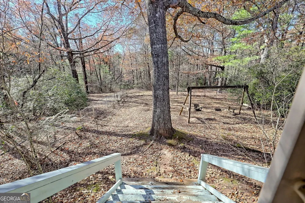 428 Orchard View LN Lakemont, GA 30552
