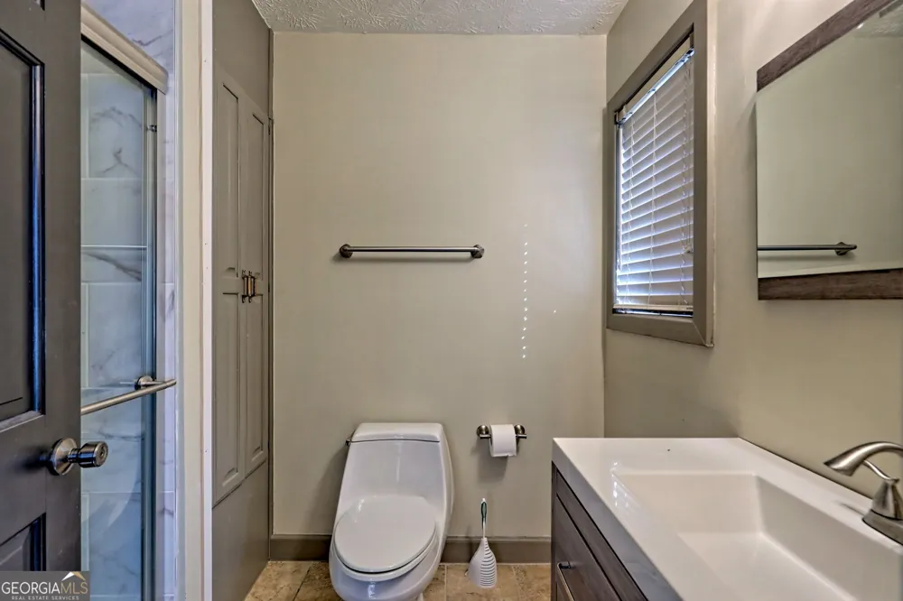 428 Orchard View LN Lakemont, GA 30552
