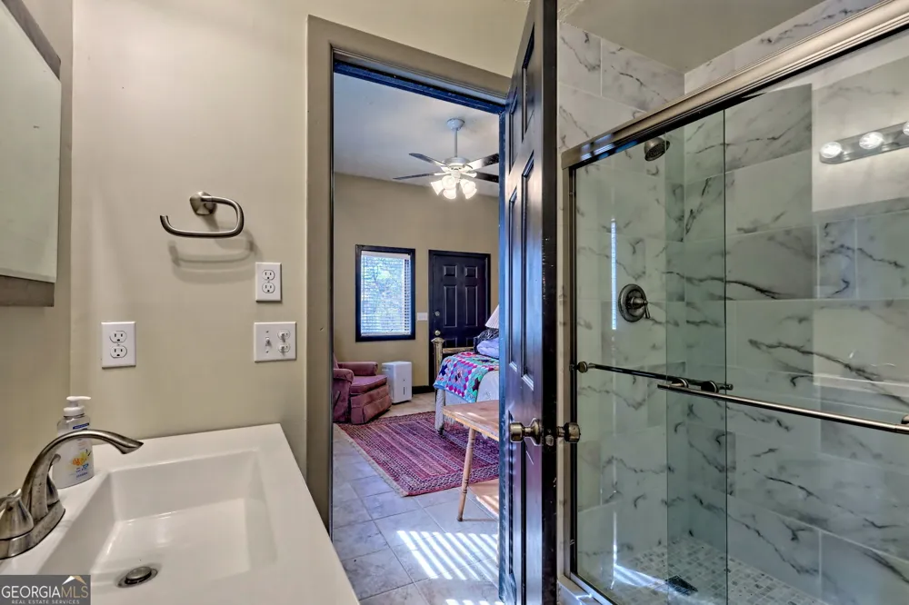 428 Orchard View LN Lakemont, GA 30552