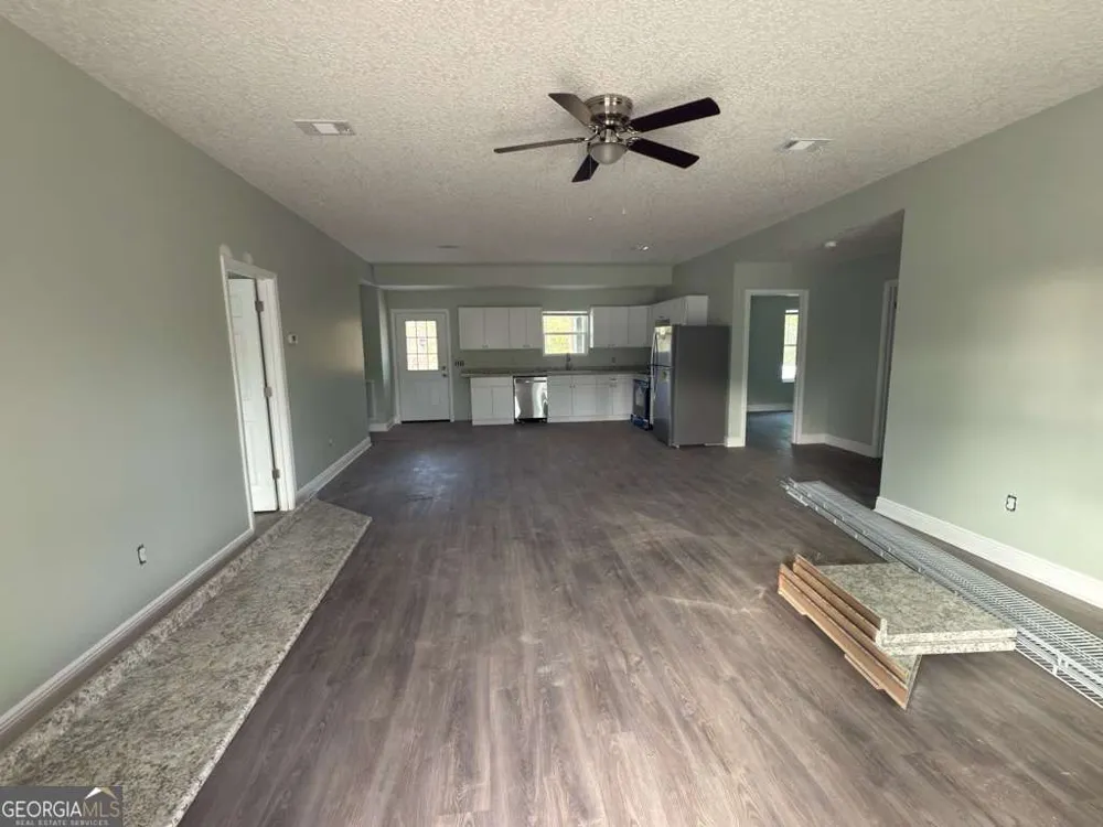 53 Hawks PL Waynesville, GA 31566